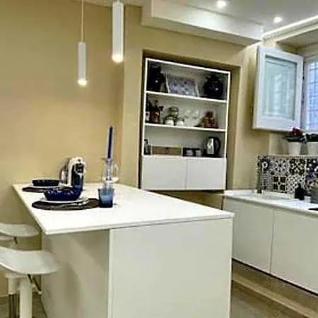 Casa Artemide 3*